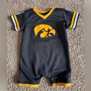 Iowa Hawkeyes infant outfit